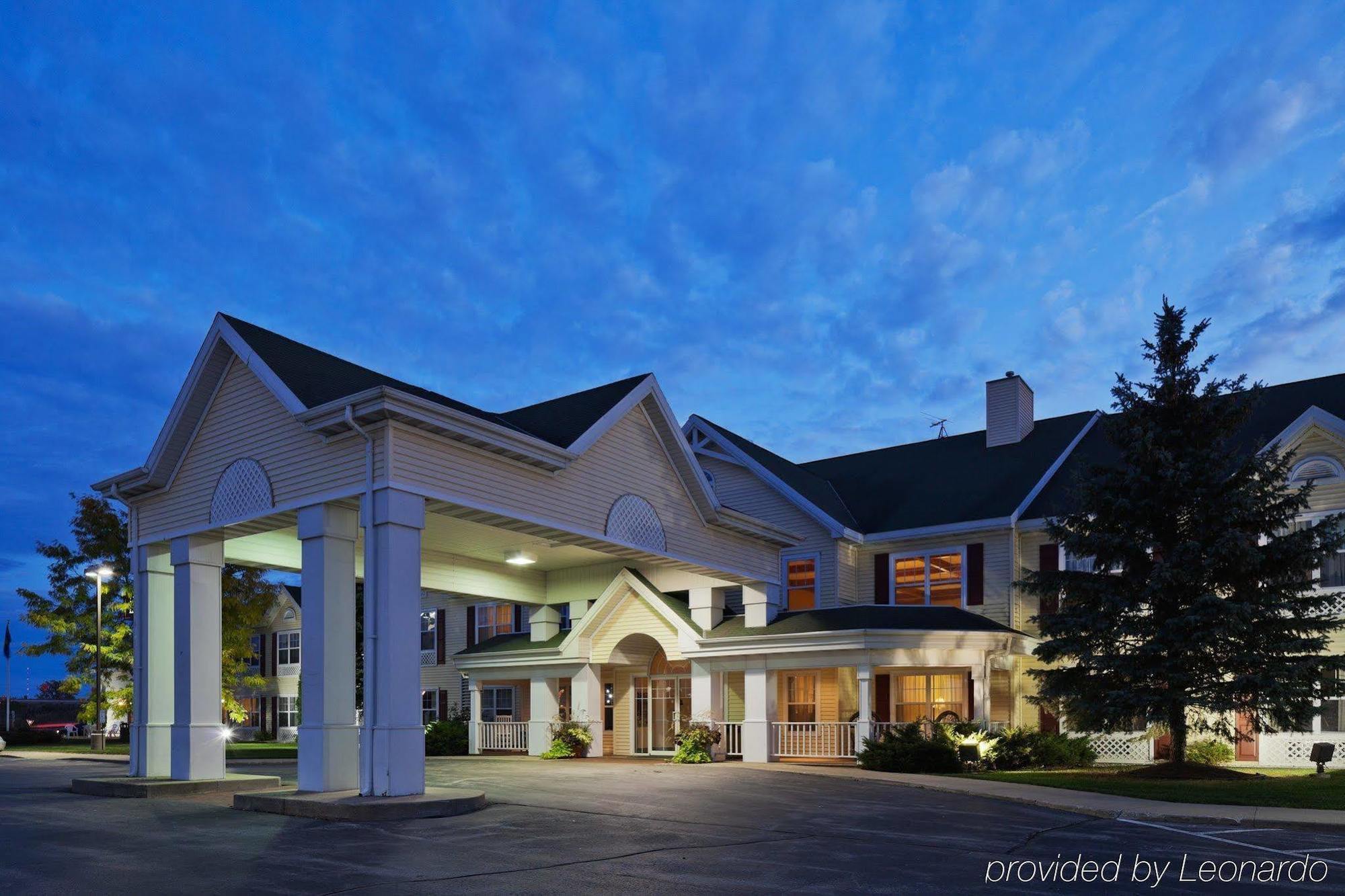 Country Inn & Suites By Radisson, Green Bay, Wi 애쇼베논 외부 사진